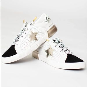 Vintage Havana Mag Ro Multi with gold star and cheetah. Genuine leather sneakers